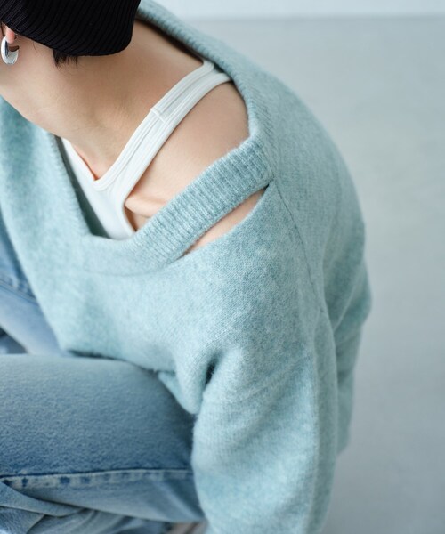 CODE A(コードエー)の「M cloudy over V pullover(ニット/セーター・レディース・オフホワイト/ブラック/ライトブルー・00)」の10枚目の写真