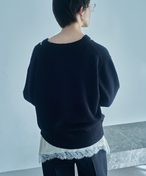 CODE A(コードエー)の「M cloudy over V pullover(ニット/セーター・レディース・オフホワイト/ブラック/ライトブルー・00)」の5枚目の写真
