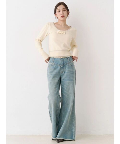 CALNAMUR（カルナムール）の「コサージュリボンコンパクトニット（ニット/セーター・レディース・グレー/ネイビー/イエロー・FREE）」の17枚目の写真