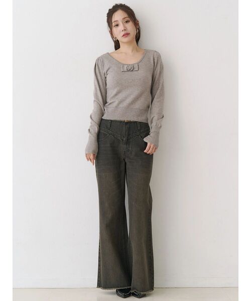 CALNAMUR（カルナムール）の「コサージュリボンコンパクトニット（ニット/セーター・レディース・グレー/ネイビー/イエロー・FREE）」の22枚目の写真