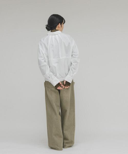 KBF（ケイビーエフ）の「コクーンフォルムシャツ（シャツ/ブラウス・レディース・グレー系その他/オフホワイト/ブルー系その他・ONE）」の9枚目の写真