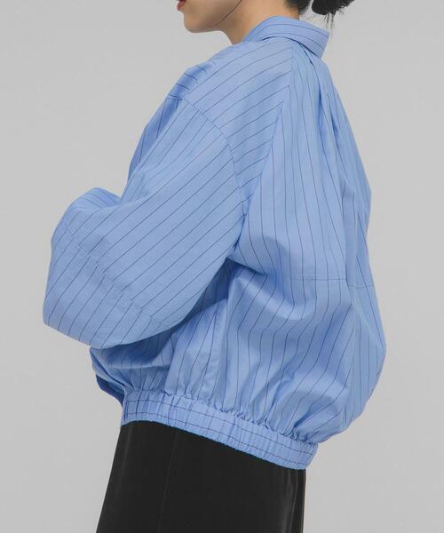 KBF（ケイビーエフ）の「コクーンフォルムシャツ（シャツ/ブラウス・レディース・グレー系その他/オフホワイト/ブルー系その他・ONE）」の13枚目の写真