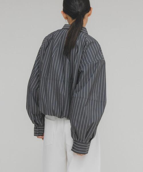 KBF（ケイビーエフ）の「コクーンフォルムシャツ（シャツ/ブラウス・レディース・グレー系その他/オフホワイト/ブルー系その他・ONE）」の22枚目の写真