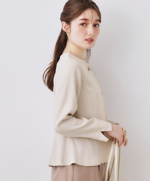 couture brooch(クチュールブローチ)の「【ハレの日・通勤】リボンデザイン ペプラムブラウス(シャツ/ブラウス・レディース・ネイビー/ナチュラル・42/40/38/36)」の7枚目の写真