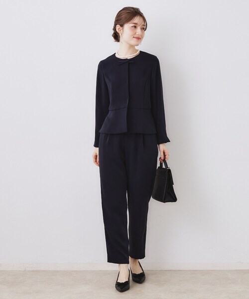 couture brooch(クチュールブローチ)の「【ハレの日・通勤】リボンデザイン ペプラムブラウス(シャツ/ブラウス・レディース・ネイビー/ナチュラル・42/40/38/36)」の9枚目の写真