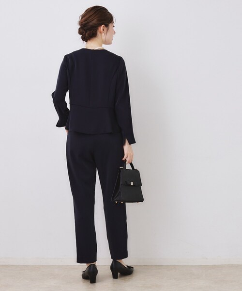 couture brooch(クチュールブローチ)の「【ハレの日・通勤】リボンデザイン ペプラムブラウス(シャツ/ブラウス・レディース・ネイビー/ナチュラル・42/40/38/36)」の10枚目の写真