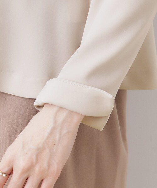 couture brooch(クチュールブローチ)の「【ハレの日・通勤】リボンデザイン ペプラムブラウス(シャツ/ブラウス・レディース・ネイビー/ナチュラル・42/40/38/36)」の22枚目の写真