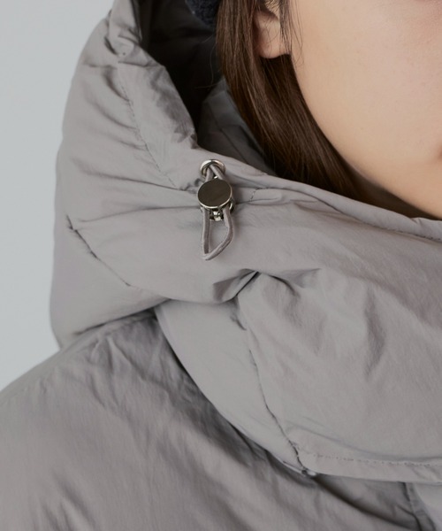 Chick（チック）の「【フード取り外し可能２WAY】フードショートダウンジャケット ／ 2WAY hoodie short down jacket（ダウンジャケット/コート・レディース・ブラック/アイボリー/グレー・FREE）」の13枚目の写真