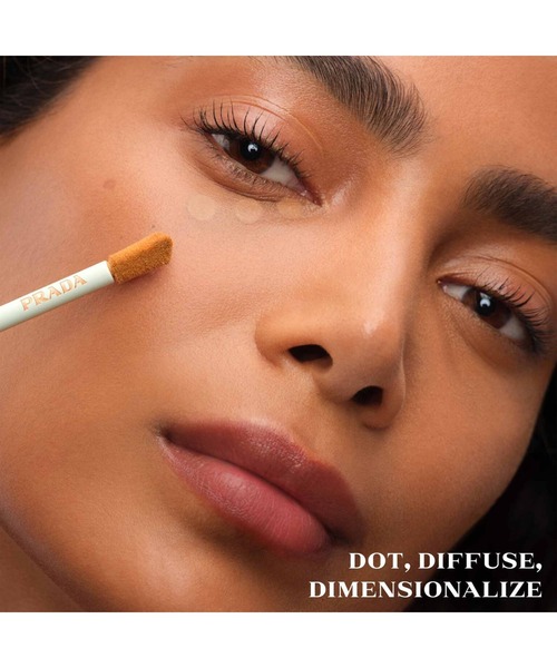 ブラーリング マイクロコレクティング コンシーラー（コンシーラー