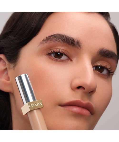 PRADA BEAUTY（プラダビューティ）の「ブラーリング マイクロコレク