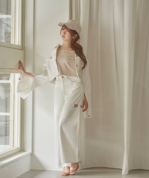 Rose Muse(ロゼミューズ)の「Slit sleeves denim JK(デニムジャケット・レディース・ホワイト・MEDIUM)」の4枚目の写真