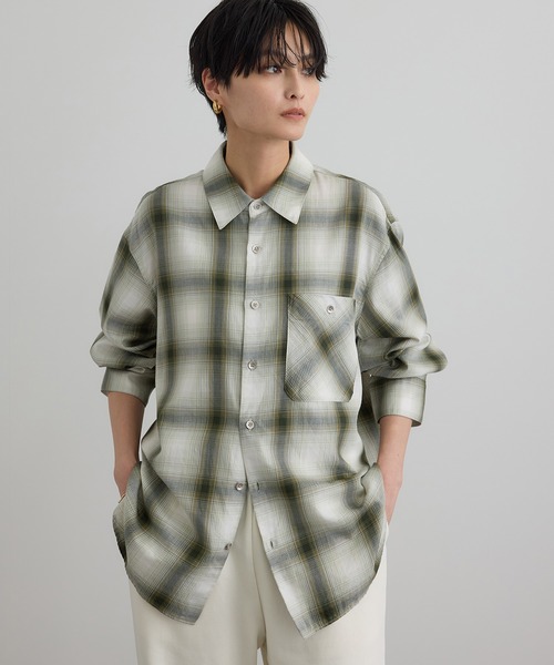 SALON adam et rope'（サロン アダム エ ロペ）の「コットンリヨセルチェックシャツ（シャツ/ブラウス・レディース・ブルー系その他4/グリーン系その他・FREE）」の3枚目の写真