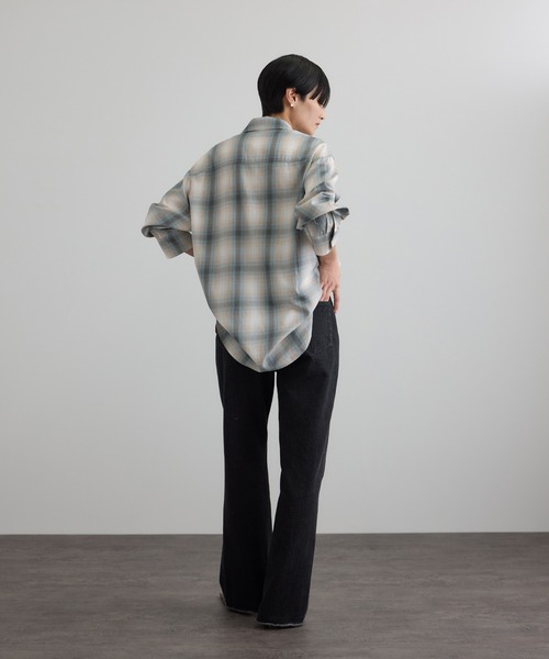 SALON adam et rope'（サロン アダム エ ロペ）の「コットンリヨセルチェックシャツ（シャツ/ブラウス・レディース・ブルー系その他4/グリーン系その他・FREE）」の12枚目の写真