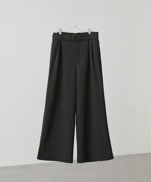 CALLNE(カルネ)の「【CALLNE】 High-twist Linen-like Wide Straight Slacks / 強撚リネンライクワイドストレートスラックス(吸水速乾、UVカット、イージーケア)(スラックス・メンズ・ライトグレー/チャコールグレー・M/L)」の4枚目の写真