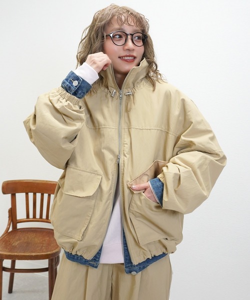 gossara（ゴサラ）の「合繊ツイルスタンドジャケット（ブルゾン・レディース・ブラック/アイボリー/ベージュ・FREE）」の15枚目の写真