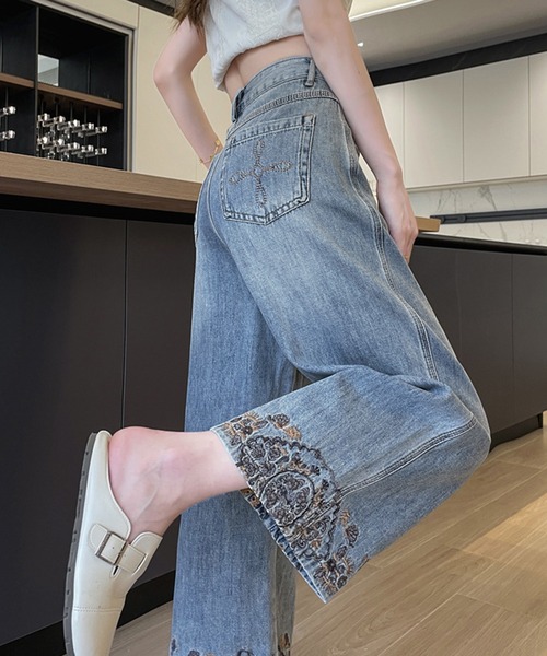 エスニック風刺繍デニムパンツ（デニムパンツ）｜＆soiree（アンド