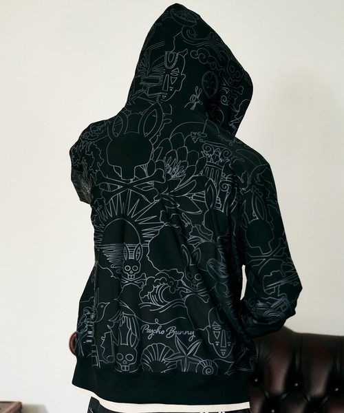 Psycho Bunny（サイコバニー）の「サイケデリック総柄 ストレッチフルジップパーカー（パーカー・メンズ・ブラック・LARGE/X-LARGE/SMALL/MEDIUM）」の3枚目の写真