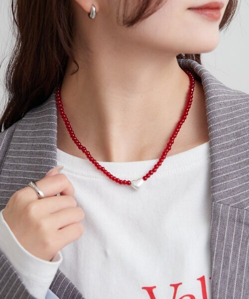 mystic（ミスティック）の「ハートビーズネックレス（リング・レディース・レッド/ブラック・ONE SIZE）」の2枚目の写真