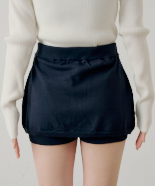 Chico（チコ）の「【セットアップ対応】レイヤードニットミニスカパン / WEB限定カラーあり（スカート・レディース・ネイビー/ベージュ/グレー/ブラック・MEDIUM/SMALL）」の20枚目の写真
