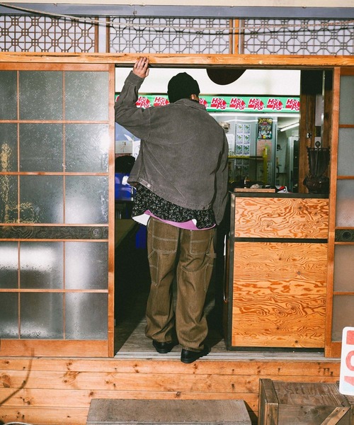 niko and...（ニコアンド）の「ビンテージ加工ワークジャケット（ブルゾン・メンズ・ベージュ/チャコール・MEDIUM/LARGE）」の5枚目の写真