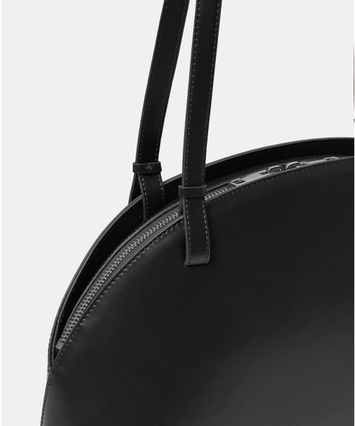 MUSINSA STANDARD WOMAN（ムシンサスタンダードウーマン）の「ウィメンズハーフムーンショルダーバッグ[ブラック]（ショルダーバッグ・レディース・その他・FREE）」の9枚目の写真