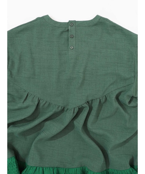 ScoLar（スカラー）の「561207：花蝶刺繍シャーリング生地ティアード風ワンピース（ワンピース・レディース・ブラック/グリーン/ブルー・M）」の22枚目の写真