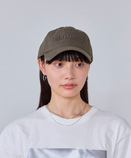 OVERRIDE(オーバーライド)の「OVERRIDE REC COLL. LOGO EMB CAP SG / オーバーライド(キャップ・レディース・ベージュ/ピンク/グリーン・57~59cm)」の4枚目の写真