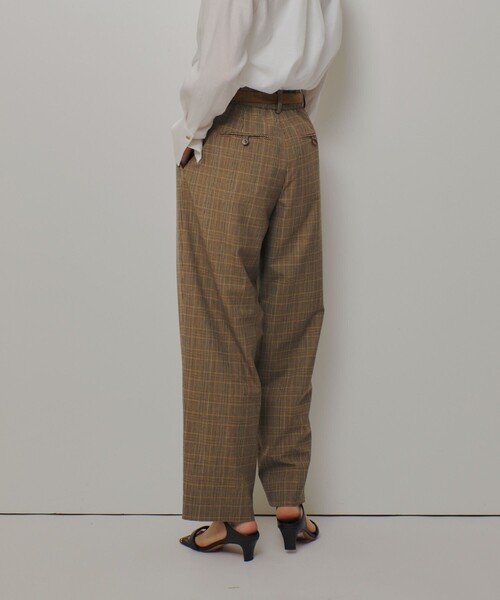 allureville(アルアバイル)の「ディープタックチェックパンツ(スラックス・レディース・ブラウン系その他/ブラック系その他・1/2)」の10枚目の写真