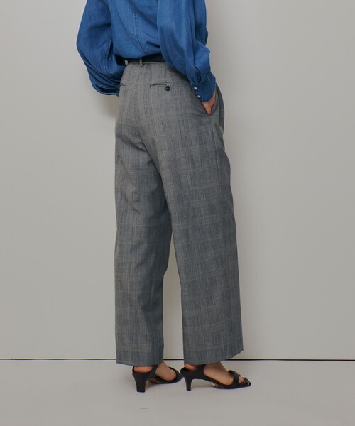 allureville(アルアバイル)の「ディープタックチェックパンツ(スラックス・レディース・ブラウン系その他/ブラック系その他・1/2)」の20枚目の写真