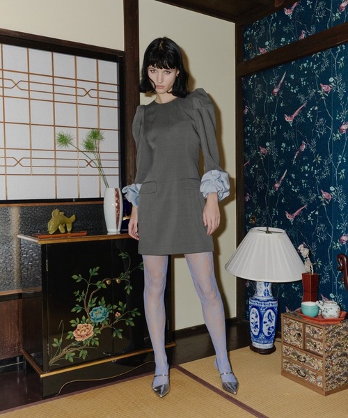 ANDRESD(アンドレスド)の「シュシュスリーブミニドレスセット / chouchou sleeve mini dress set(パンツドレス・レディース・グレー/ブラック・S/M/L)」の12枚目の写真