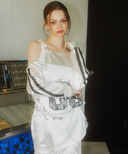 SPIRALGIRL(スパイラルガール)の「ワンショルダーナンバリングレーストップス(Tシャツ/カットソー・レディース・ホワイト/ブラック/ブルー・FREE)」の16枚目の写真