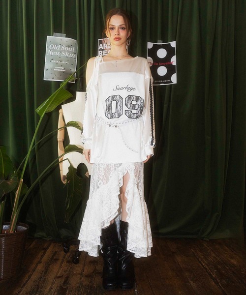 SPIRALGIRL(スパイラルガール)の「ワンショルダーナンバリングレーストップス(Tシャツ/カットソー・レディース・ホワイト/ブラック/ブルー・FREE)」の18枚目の写真