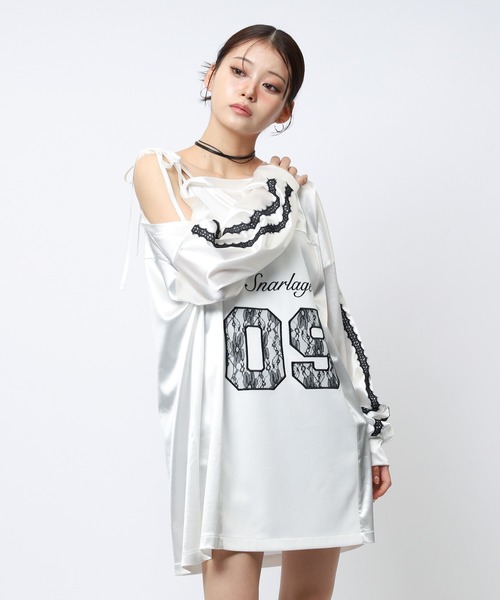 SPIRALGIRL(スパイラルガール)の「ワンショルダーナンバリングレーストップス(Tシャツ/カットソー・レディース・ホワイト/ブラック/ブルー・FREE)」の19枚目の写真