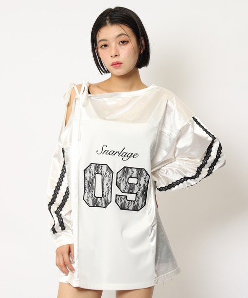 SPIRALGIRL(スパイラルガール)の「ワンショルダーナンバリングレーストップス(Tシャツ/カットソー・レディース・ホワイト/ブラック/ブルー・FREE)」の5枚目の写真