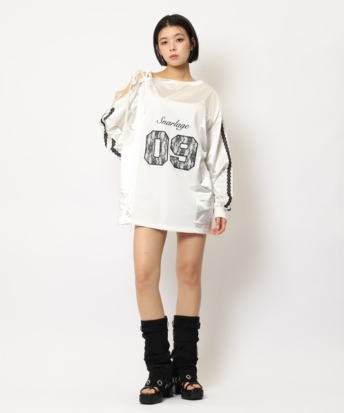 SPIRALGIRL(スパイラルガール)の「ワンショルダーナンバリングレーストップス(Tシャツ/カットソー・レディース・ホワイト/ブラック/ブルー・FREE)」の7枚目の写真