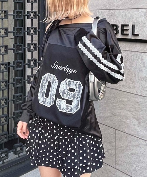 SPIRALGIRL(スパイラルガール)の「ワンショルダーナンバリングレーストップス(Tシャツ/カットソー・レディース・ホワイト/ブラック/ブルー・FREE)」の14枚目の写真