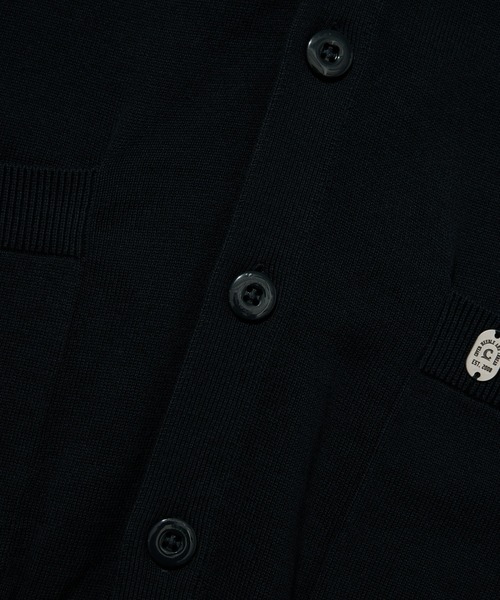 COVERNAT（カバーナット）の「[SOOBIN着用] V-NECK KNIT CARDIGAN（カーディガン/ボレロ・メンズ・ネイビー/ライトカーキ・LARGE/X-LARGE/MEDIUM/SMALL）」の7枚目の写真