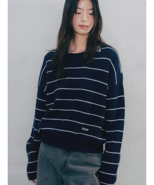 ANNEHEARTS（アンハーツ）の「Stripe Round Knit Navy（ニット/セーター・レディース・その他・FREE）」の2枚目の写真