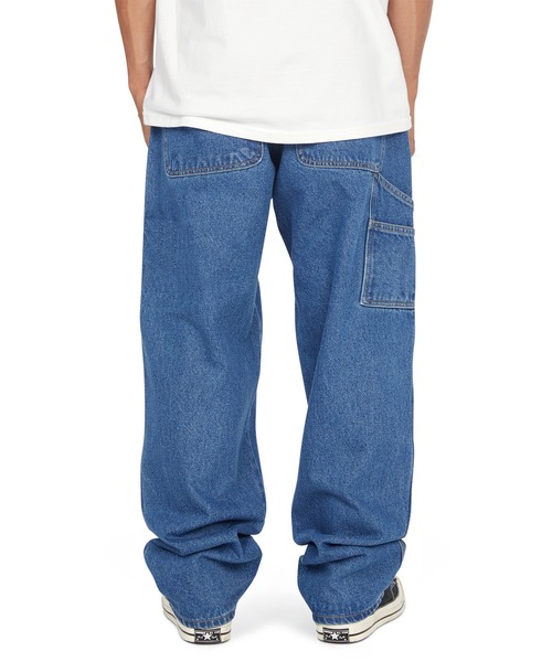 HUF（ハフ）の「KINDA LOOSE DOUBLE KNEES（デニムパンツ・メンズ・ブラック/ライトインディゴブルー/ブルー系その他・28/30/32/34/36）」の18枚目の写真