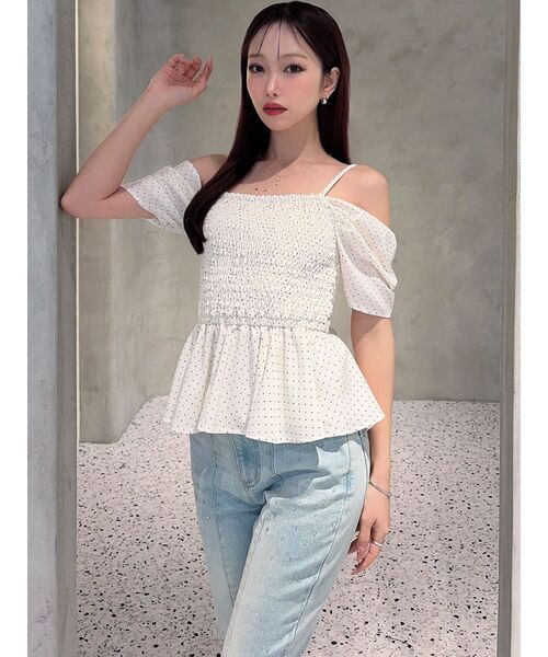 RESEXXY（リゼクシー）の「オフショルシャーリングチュニック（シャツ/ブラウス・レディース・ピンク/ホワイト/ブラック・FREE）」の10枚目の写真