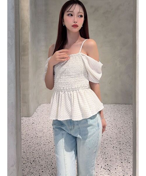 RESEXXY（リゼクシー）の「オフショルシャーリングチュニック（シャツ/ブラウス・レディース・ピンク/ホワイト/ブラック・FREE）」の11枚目の写真