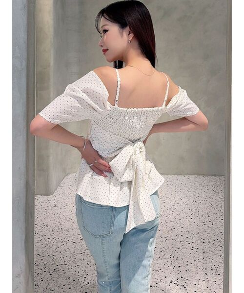 RESEXXY（リゼクシー）の「オフショルシャーリングチュニック（シャツ/ブラウス・レディース・ピンク/ホワイト/ブラック・FREE）」の13枚目の写真