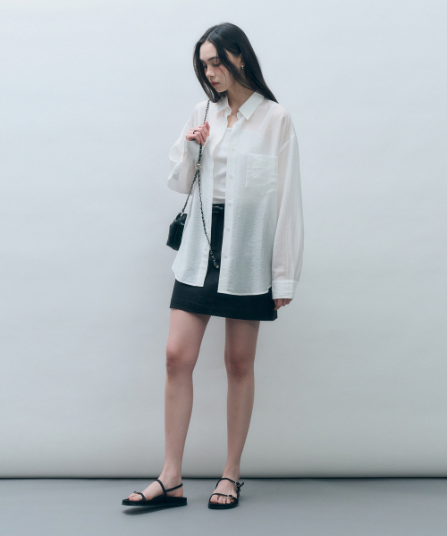 MONGDOL（モンドル）の「テンセルシースルールーズフィットシャツホワイトMDSH019WHITE（シャツ/ブラウス・レディース・その他・F）」の4枚目の写真