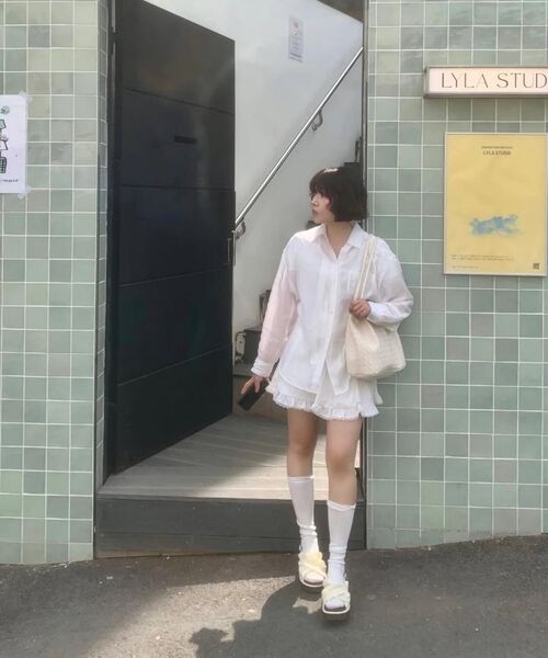 MONGDOL（モンドル）の「テンセルシースルールーズフィットシャツホワイトMDSH019WHITE（シャツ/ブラウス・レディース・その他・F）」の8枚目の写真
