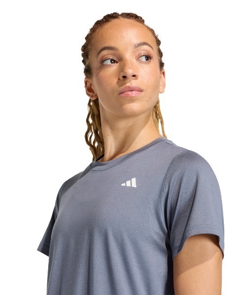 adidas(アディダス)の「アディダス adidas ワークアウト エッセンシャル クルーネック Tシャツ(Tシャツ/カットソー・レディース・ホワイト/スモークピンク・S/M/L)」の7枚目の写真