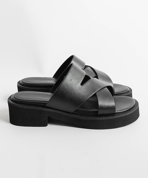 Fabby fabby（ファビィーファビィー）の「ワイドクロスミュールサンダル（サンダル・レディース・ブラウン/ブラック・SMALL/MEDIUM/LARGE）」の19枚目の写真