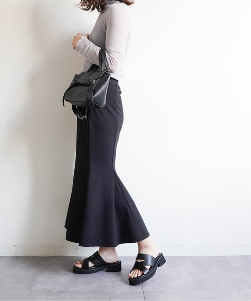 Fabby fabby（ファビィーファビィー）の「ワイドクロスミュールサンダル（サンダル・レディース・ブラウン/ブラック・SMALL/MEDIUM/LARGE）」の9枚目の写真