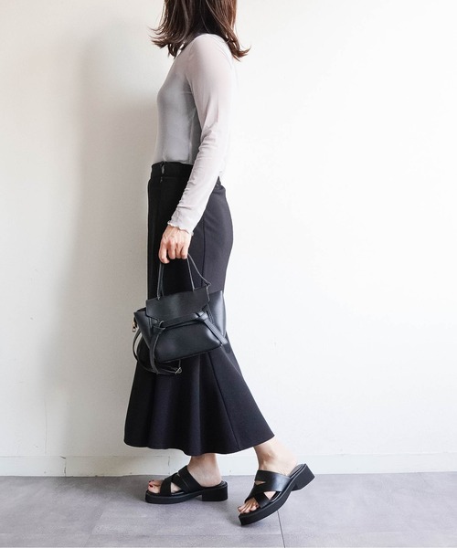 Fabby fabby（ファビィーファビィー）の「ワイドクロスミュールサンダル（サンダル・レディース・ブラウン/ブラック・SMALL/MEDIUM/LARGE）」の10枚目の写真