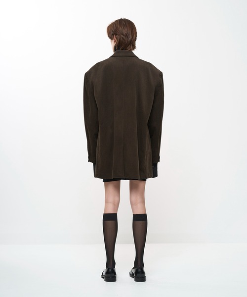 Juha(ユハ)の「OVERSIZED CORDUROY JACKET(テーラードジャケット・メンズ・ブラウン/ブラック・3/4)」の12枚目の写真