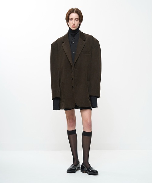Juha(ユハ)の「OVERSIZED CORDUROY JACKET(テーラードジャケット・メンズ・ブラウン/ブラック・3/4)」の10枚目の写真